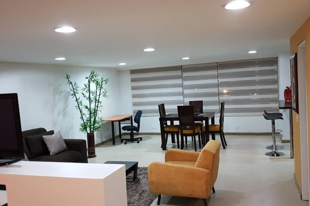 Apartamento Parque Virrey Bogotá Zewnętrze zdjęcie